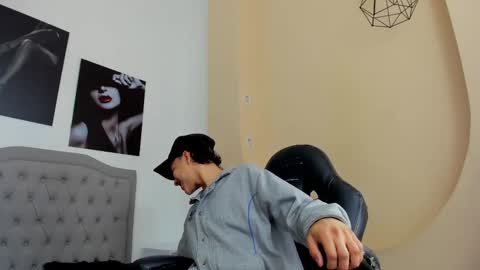 Camillo Virgil online show from September 26, 11:58 am