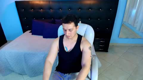 Snapshot of camilo_stark chatting on December 26, 4:14 pm Camilo online show from December 26, 4:14 pm