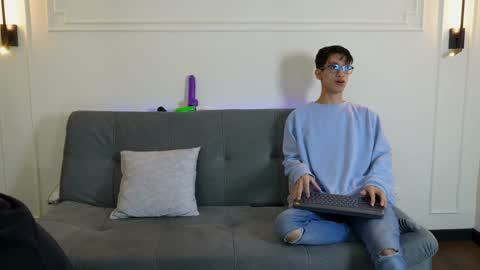 Snapshot of camilo_stark chatting on January 23, 2:17 pm Camilo online show from January 23, 2:17 pm