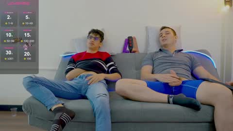 Snapshot of camilo_stark chatting on January 30, 2:47 pm Camilo online show from January 30, 2:47 pm