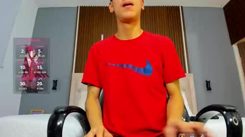 Snapshot of camilo_stark chatting on October 31, 7:04 pm Camilo online show from October 31, 7:04 pm