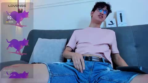 Camilo online show from December 23, 3:15 am