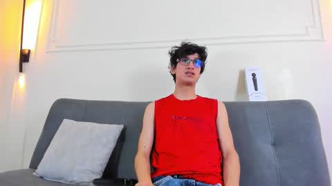 Snapshot of camilo_stark chatting on February 18, 3:13 am Camilo online show from February 18, 3:13 am