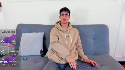 Snapshot of camilo_stark chatting on March 1, 3:08 am Camilo online show from March 1, 3:08 am