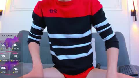 Snapshot of camilo_stark chatting on March 7, 3:58 am Camilo online show from March 7, 3:58 am