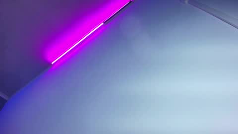 Snapshot of camiloalvarezzz3 chatting on March 4, 1:06 pm CAMILO online show from March 4, 1:06 pm