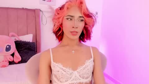 Snapshot of camilodoumit chatting on October 12, 4:39 pm CamiloDoumit online show from October 12, 4:39 pm