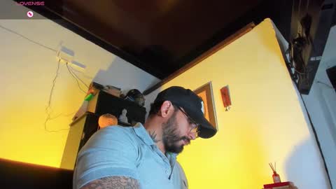 Camilo online show from November 18, 1:59 pm