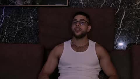 Camilo Watson online show from May 15, 1:34 am