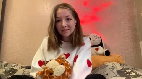 Milana Stone online show from September 15, 10:59 am
