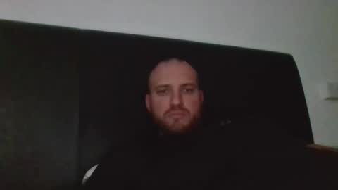 Snapshot of cammer8 chatting on October 9, 4:27 pm cammer8 online show from October 9, 4:27 pm
