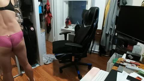 Snapshot of cammy_ho chatting on April 14, 8:48 pm cammy_ho online show from April 14, 8:48 pm