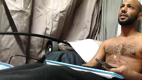 camopiel online show from March 30, 11:06 pm