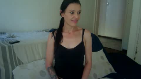 Camren online show from February 6, 2:31 pm