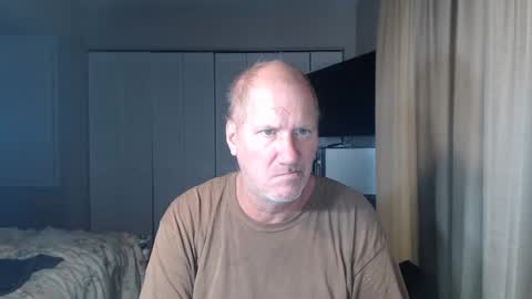 Snapshot of cams_crazy chatting on October 2, 7:10 pm cams_crazy online show from October 2, 7:10 pm