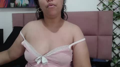 Snapshot of camturbery chatting on January 8, 2:56 pm camturbery online show from January 8, 2:56 pm
