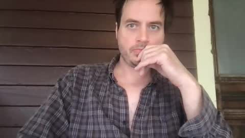 Snapshot of camunity chatting on October 17, 10:01 pm camunity online show from October 17, 10:01 pm