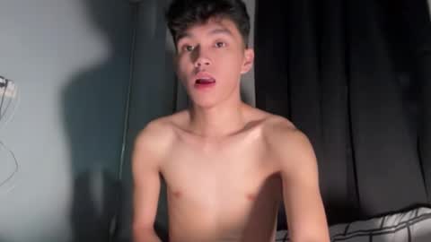 Ethan online show from December 4, 2:59 pm