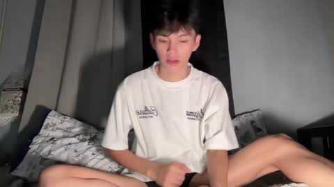 Ethan online show from January 8, 9:33 am