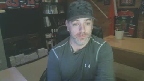 Snapshot of canadianboi6969 chatting on January 19, 8:39 am CanadianBacon6969 online show from January 19, 8:39 am