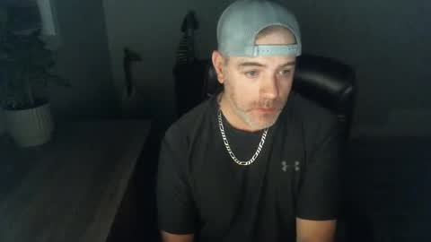 Snapshot of canadianboi6969 chatting on February 20, 7:54 am CanadianBacon6969 online show from February 20, 7:54 am