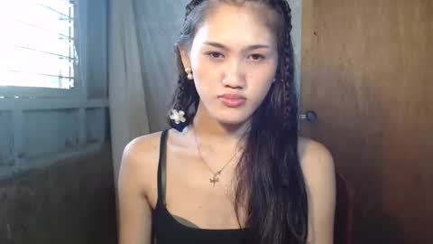 Snapshot of candiceswanpolei_ chatting on April 1, 7:42 am candiceswanpolei_ online show from April 1, 7:42 am