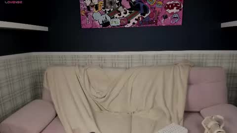 Snapshot of candy__fang chatting on June 15, 10:06 am Candy online show from June 15, 10:06 am