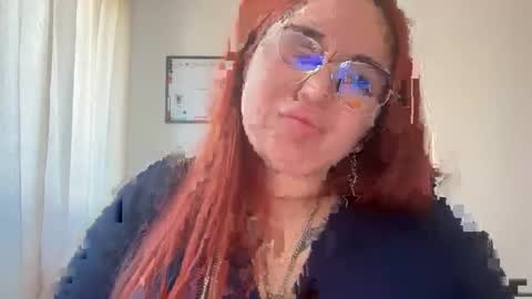 candy_amallia online show from April 2, 9:07 am
