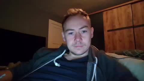 candy_boy_xoxo online show from March 28, 10:48 am