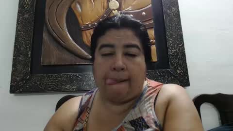 Snapshot of candy_candi chatting on February 3, 1:52 am lucy online show from February 3, 1:52 am