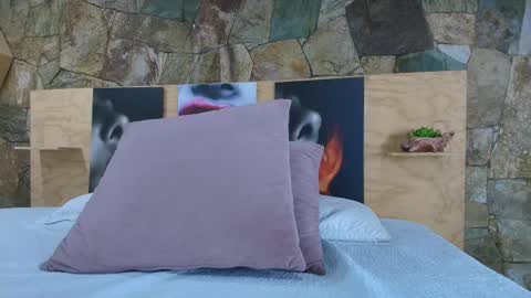 Snapshot of candy_feett chatting on September 22, 9:28 pm Jolie online show from September 22, 9:28 pm