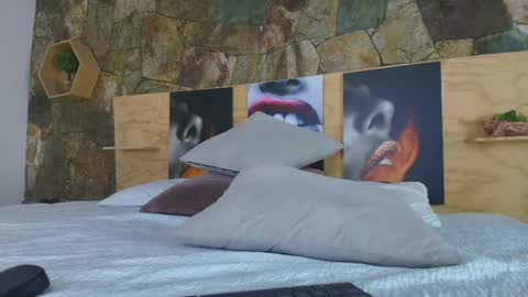 Snapshot of candy_feett chatting on October 14, 7:47 pm Jolie online show from October 14, 7:47 pm