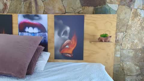 Jolie online show from February 4, 7:42 pm