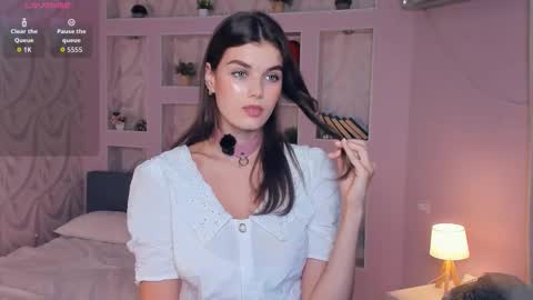 Snapshot of candy_flo chatting on September 26, 7:12 am Flora online show from September 26, 7:12 am