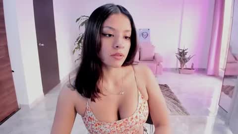 candy_fox_19 online show from September 23, 7:50 pm
