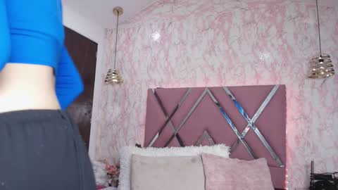 Snapshot of candy_hott7 chatting on March 13, 11:17 am Candy hot online show from March 13, 11:17 am