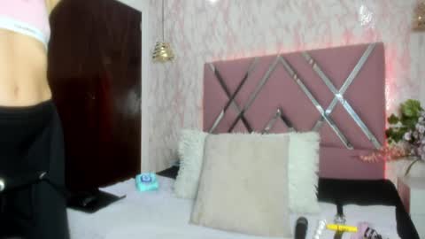 Snapshot of candy_hott7 chatting on April 1, 11:22 am Candy hot online show from April 1, 11:22 am