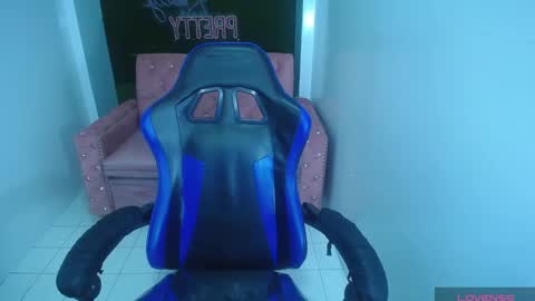 Snapshot of candy_kush_a chatting on October 11, 9:24 pm candy_kush_a online show from October 11, 9:24 pm