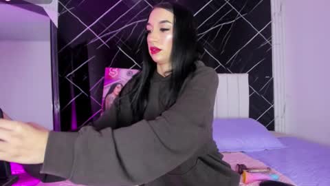 Snapshot of candy_leila3 chatting on September 19, 3:30 am Leila online show from September 19, 3:30 am