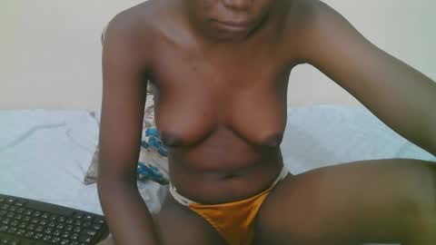 Snapshot of candy_lisah chatting on March 29, 4:51 pm Lisa online show from March 29, 4:51 pm