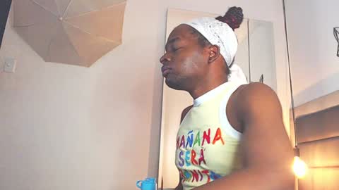 Snapshot of candy_lovee6 chatting on December 3, 9:33 am CANDY LOVE DANNA online show from December 3, 9:33 am