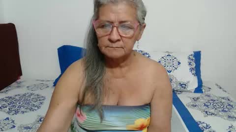 candy online show from May 7, 11:32 pm