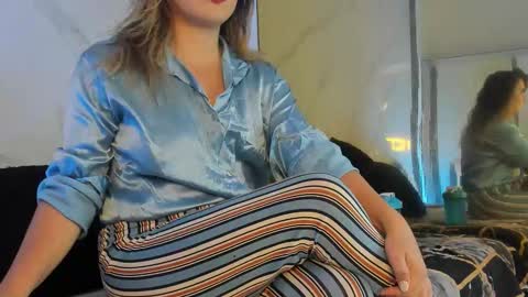 Candy plus online show from March 23, 6:56 pm