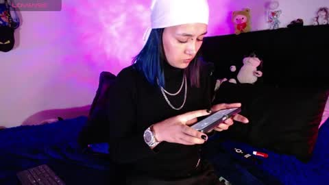 Sharon online show from March 29, 3:39 am