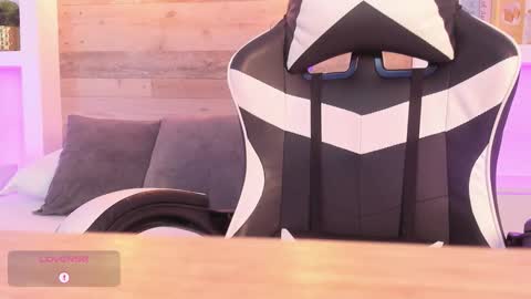 CANDY online show from February 9, 7:18 pm