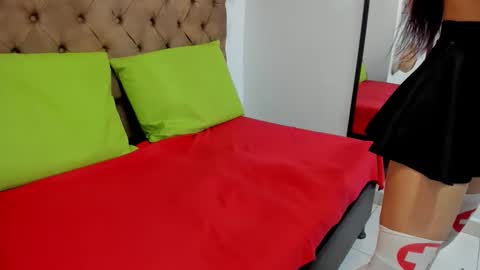 Snapshot of candy_sweety1 chatting on October 25, 1:40 pm candy sweety1 online show from October 25, 1:40 pm
