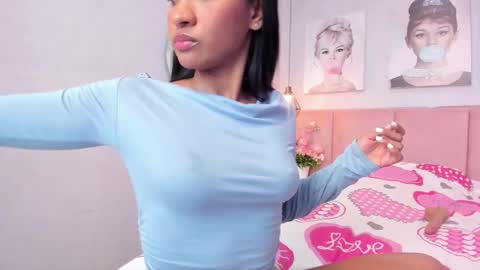 sofia  online show from February 19, 6:26 pm