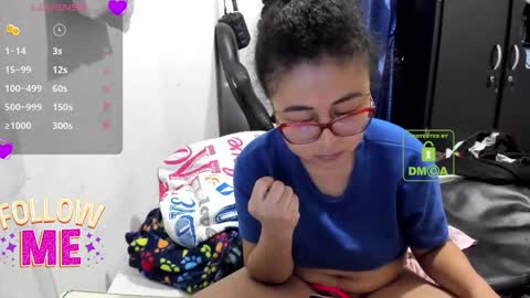 candy_val online show from January 9, 6:27 am