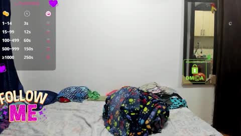 candy_val online show from February 14, 5:59 am