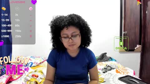 candy_val online show from March 6, 6:10 am